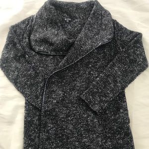 Beautiful big grey sweater.